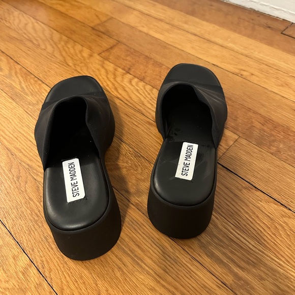 Steve Madden slinky shoes - Picture 6 of 10